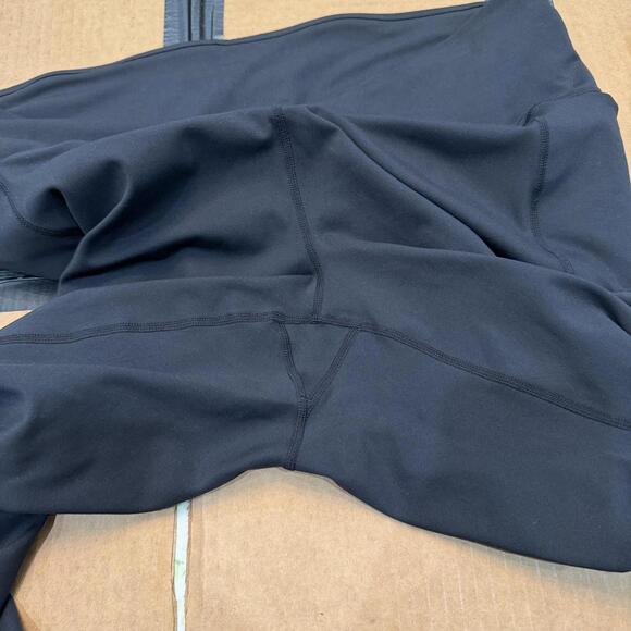 Fabletics Oasis PureLuxe High Waisted Crossover 7/8 Leggings Women's 2X Black - Picture 12 of 13